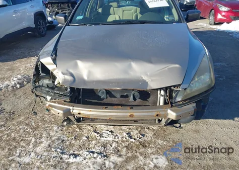 2006 Honda Accord 2.4 Lx from USA, damaged, VIN 1HGCM56496A135541